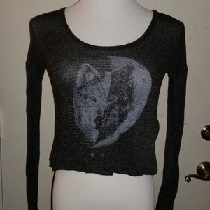 Long sleeve crop top